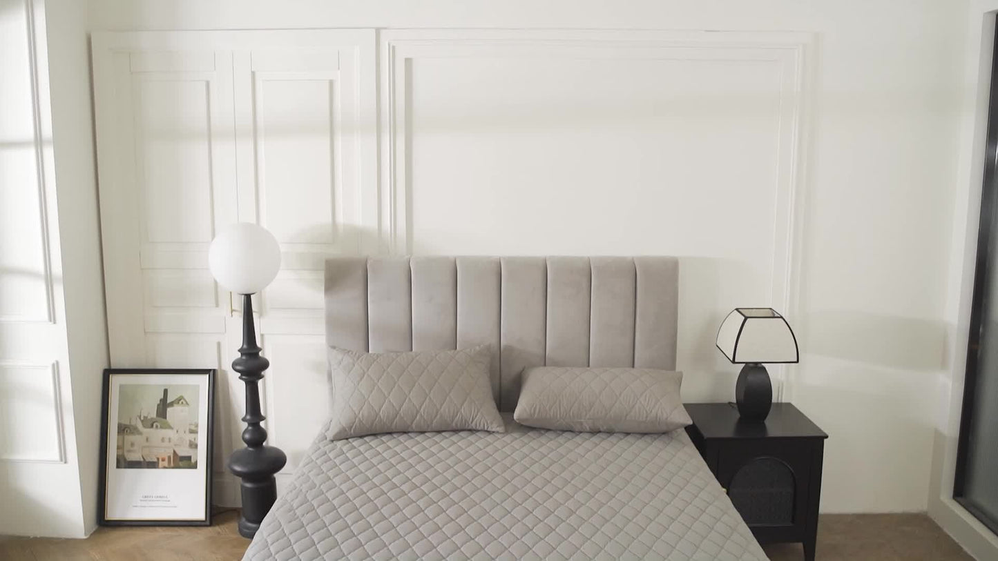 1pc Layered Solid Color Waterproof Mattress Protector Cover